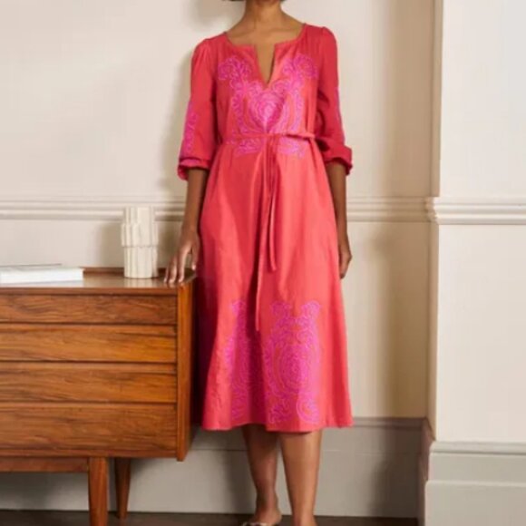 Boden Dresses & Skirts - Boden Applique Midi Dress Relaxed Fit Slim Tie Belt Cotton Red US 4